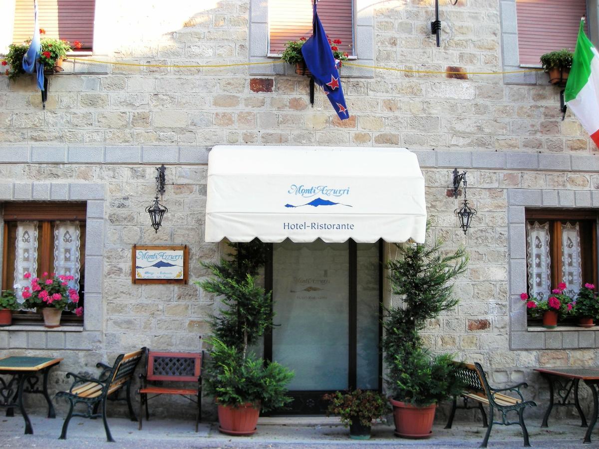 Monti Azzurri Hotel Montemonaco Exterior photo